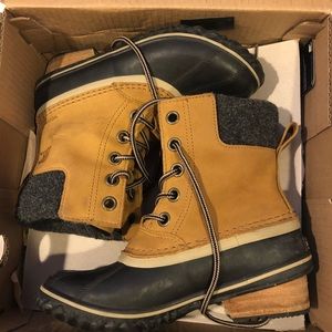 Sorel Winter Boots Size 6